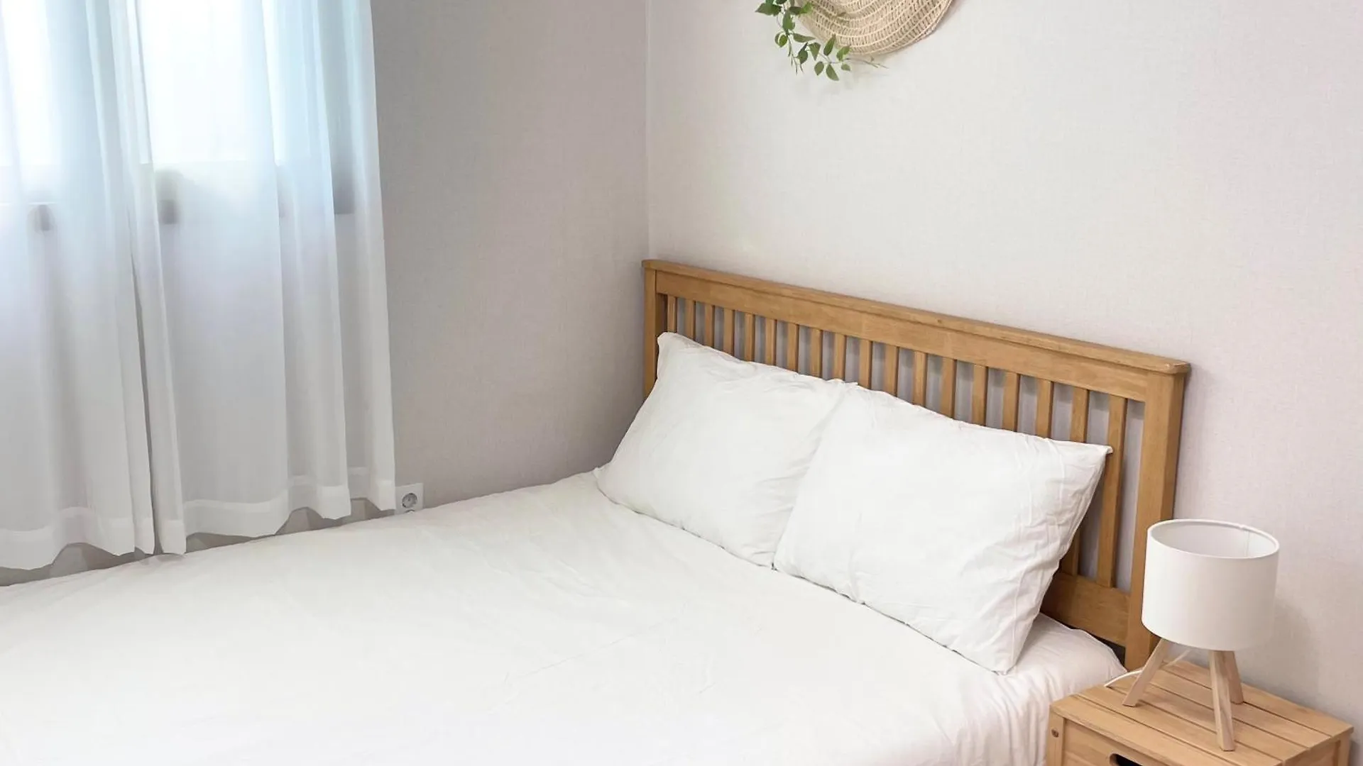 Apartment Choryang Stay#Busan Subway 6Min#Choryang Subway 3Min#Hotel Bedding#Ott